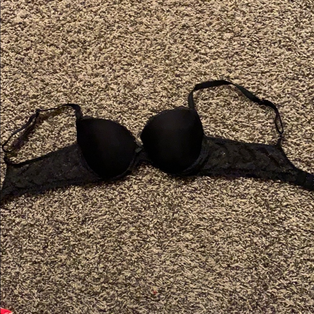 Black lace bra